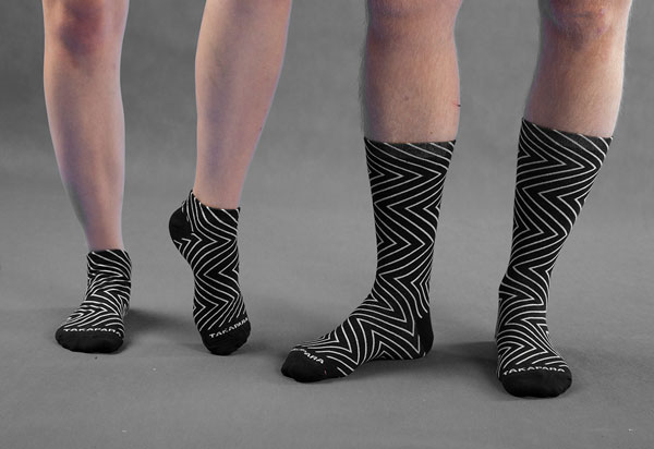 TakaPara Funky Unisex Black Socks with White Zigzag Pattern